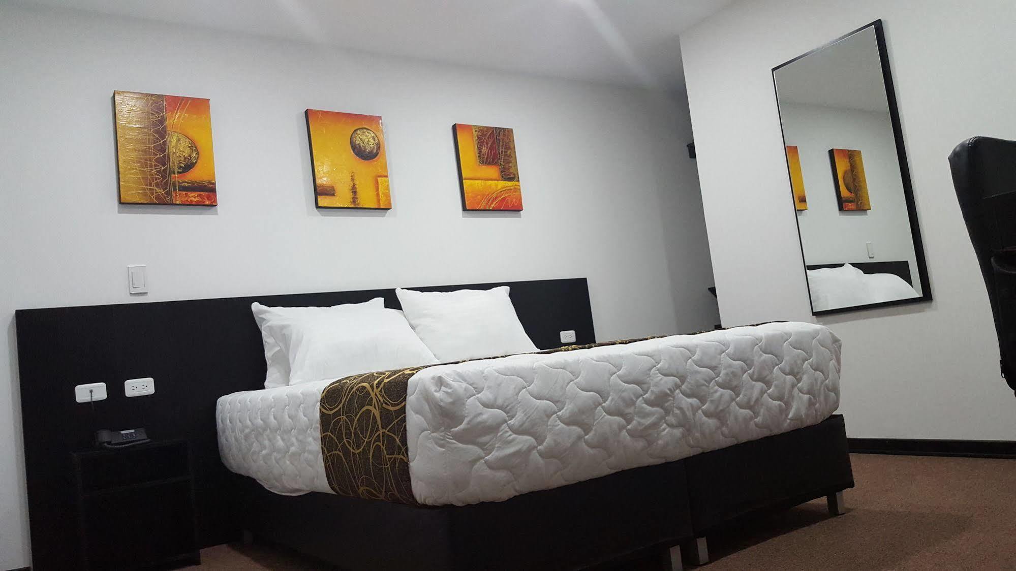 Ayenda 1063 Golden Hotell Bogotá Eksteriør bilde