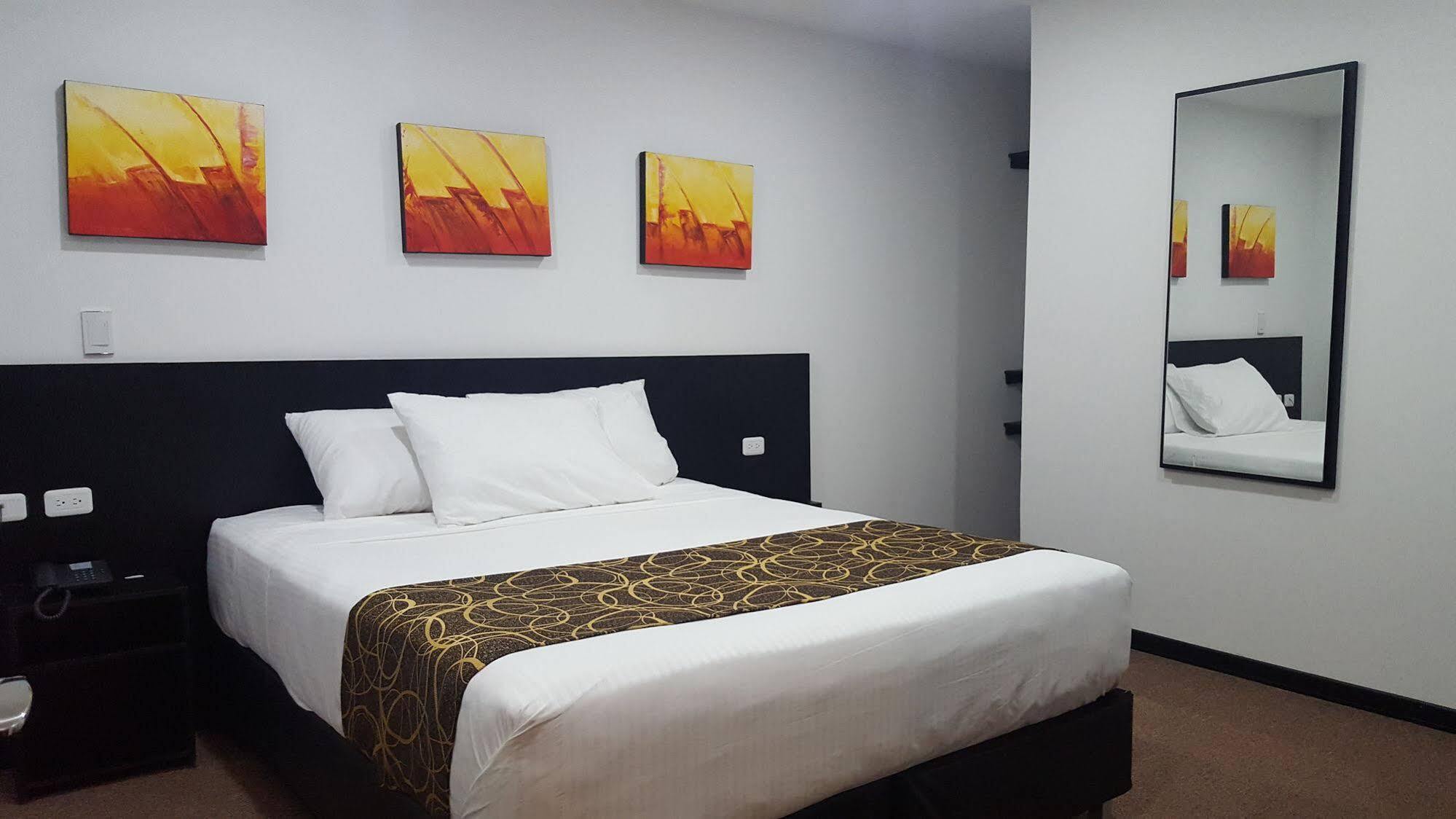 Ayenda 1063 Golden Hotell Bogotá Eksteriør bilde